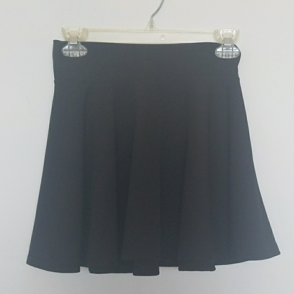 Black & Pink Skater Skirts! NWOT! - Picture 3 of 6